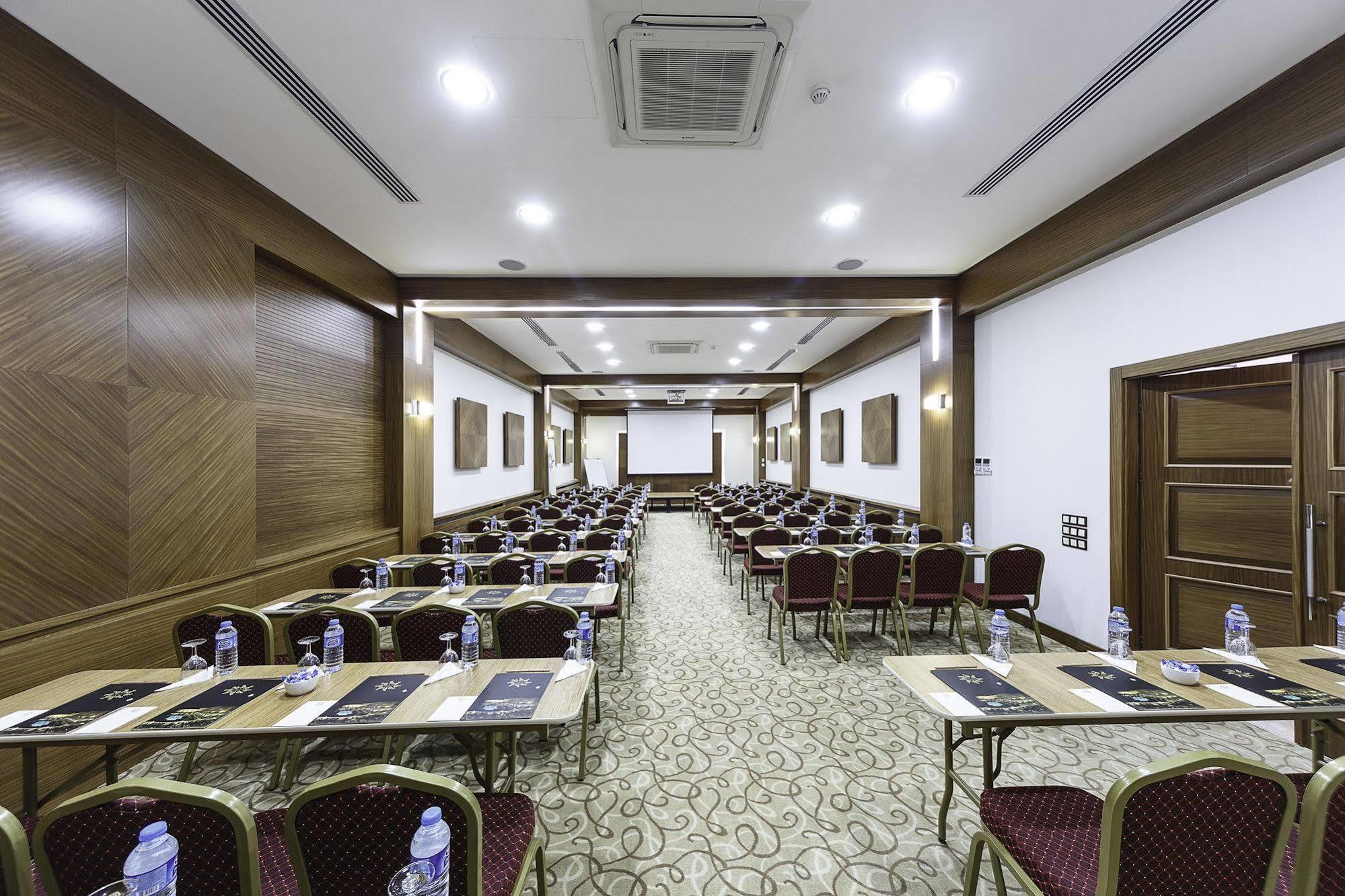 Dilek Kaya Hotel Ürgüp Exterior foto